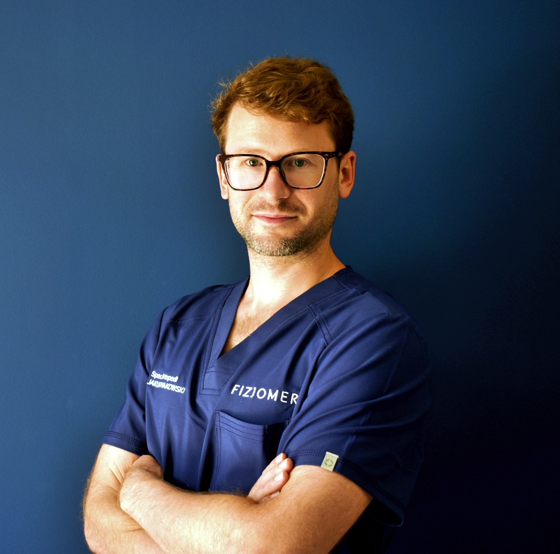 lek. ortopeda-traumatolog Jakub Makowski